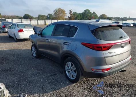 2017 Kia Sportage Lx z USA, uszkodzony, nr VIN KNDPM3AC3H7244788